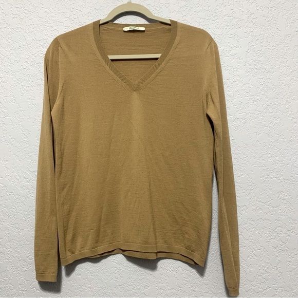 MaxMara Women’s Golia Tan V-Neck Long Sleeve Pullover Sweater - Picture 1 of 4